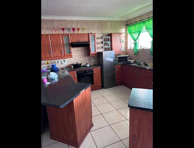 2 BEDROOM APARTMENT FOR SALE IN PRETORIA GARDENS